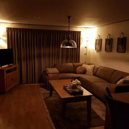 Apartament Mooi Met Grote Tuin Op 4 Sterren Park.