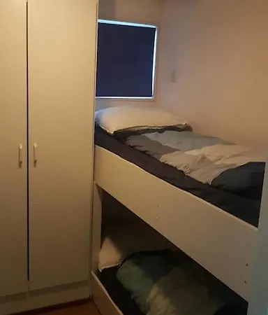 Mooi Met Grote Tuin Op 4 Sterren Park. *