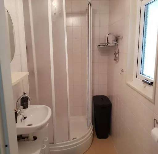 Mooi Met Grote Tuin Op 4 Sterren Park. Doornspijk